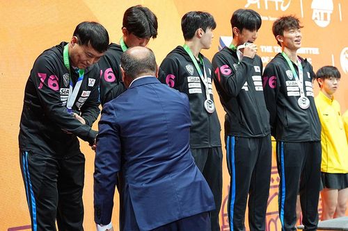 아시아 유스 챔피언십 남자 U-19 단체전 은메달을 딴 선수들[대한탁구협회 제공. 재판매 및 DB 금지]