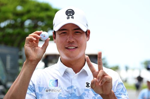 8번 홀에서 홀인원 작성한 박영규[KPGA 제공. 재판매 및 DB 금지]