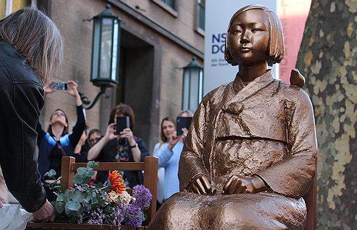 쾰른 평화의 소녀상 제막식(2025년 3월)[연합뉴스 자료사진. 재판매 및 DB 금지]
