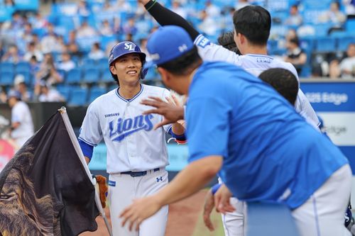 LG를 상대로 선제 홈런을 터뜨린 삼성의 이재현[삼성 라이온즈 제공. 재판매 및 DB 금지]