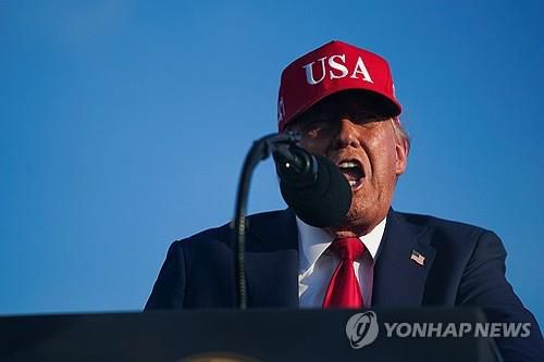 연설하는 도널드 트럼프 미국 대통령[디모인<美아이오와주> 로이터=연합뉴스. 재판매 및 DB 금지]