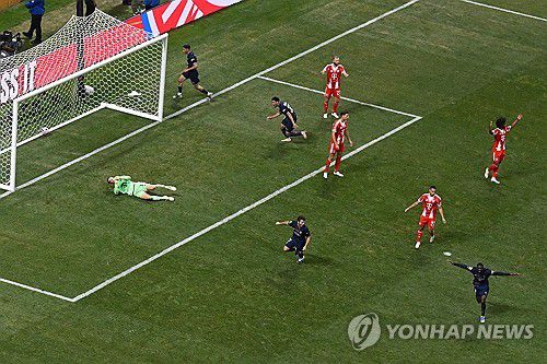골세리머니를 펼치는 PSG 선수들[AFP=연합뉴스]