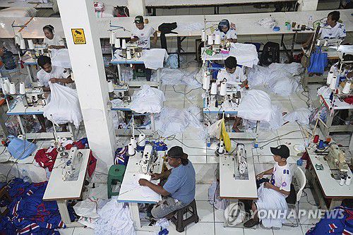 인도네시아 의류 공장[AP 연합뉴스 자료사진. 재판매 및 DB 금지]