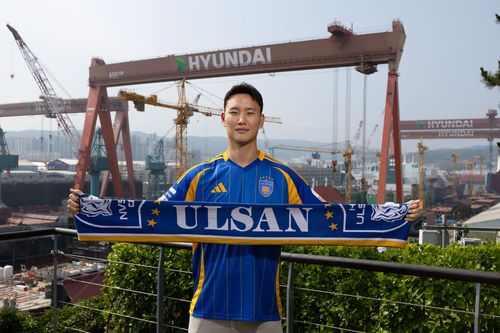 다시 울산 유니폼 입은 정승현.[울산 HD 제공. 재판매 및 DB 금지]