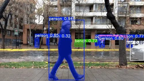 YOLO 객체 인식 화면사진 출처 : 홈페이지 캡처
