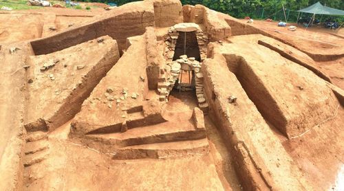 장고분 석실과 주변 토층[국가유산청 제공. 재판매 및 DB 금지]