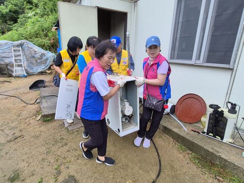 횡성군자원봉센터, 저소득층 노후보일러 교체 사업 추진[횡성군 제공.재판매 및 DB 금지]