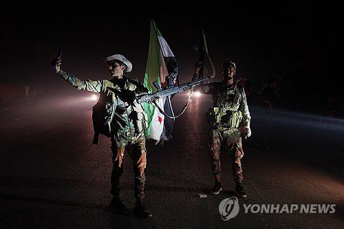 시리아 남부 스웨디아의 정부군들[로이터=연합뉴스. 재판매 및 DB금지]