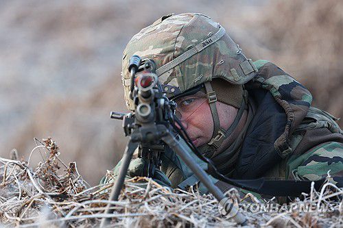 훈련하는 주한미군[연합뉴스 자료사진]