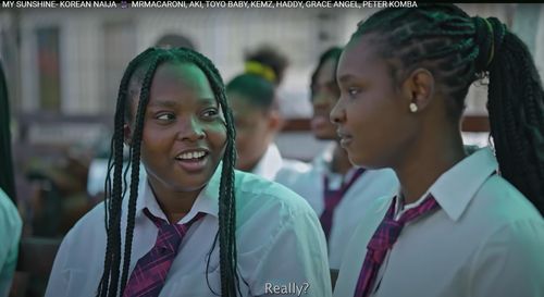 '마이선샤인' 한 장면. 화면속 왼쪽 주인공이 "진짜?"라고 한국어로 말한다.[유튜브 캡처. 재판매 및 DB 금지]