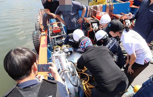 해경 등 합동 감식 현장[창원해경 제공. 재판매 및 DB 금지]