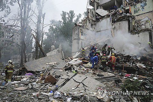 폭격으로 폐허 된 집[AP 연합뉴스 자료사진. 재판매 및 DB 금지]