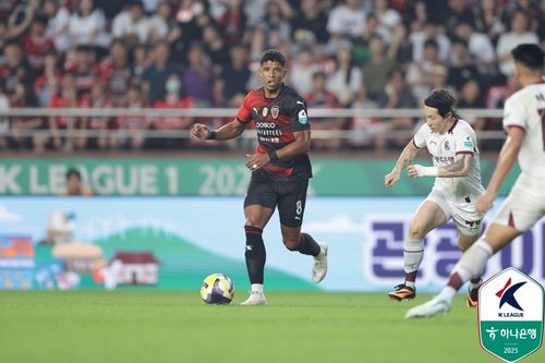 포항 '믿을맨' 오베르단[한국프로축구연맹 제공. 재판매 및 DB 금지]