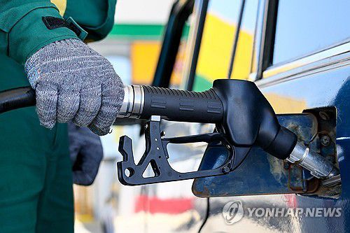 크림반도 고속도로 주유소[타스 연합뉴스 자료사진]