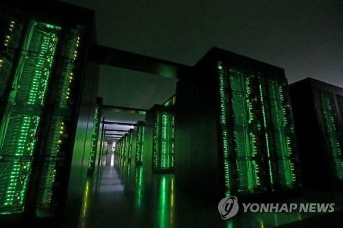 일본 슈퍼컴퓨터 '후가쿠'일본 슈퍼컴퓨터 '후가쿠' [교도=연합뉴스 자료사진]