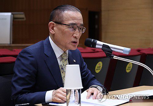 위성락 안보실장 기자간담회(서울=연합뉴스) 한상균 기자 = 위성락 국가안보실장이 22일 서울 용산 대통령실에서 한미, 한일 정상회담 등 현안 관련 기자간담회를 하고 있다. 2025.8.22 xyz@yna.co.kr