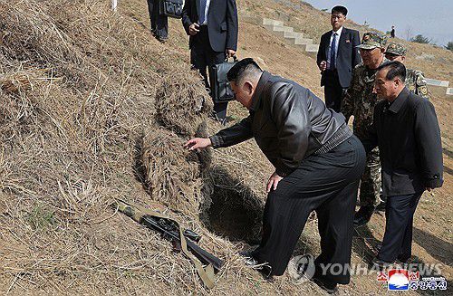 김정은, 특수부대 훈련시찰(평양 조선중앙통신=연합뉴스) 김정은 북한 국무위원장이 4일 특수작전부대 훈련기지를 방문하고 종합훈련을 지도했다고 조선중앙통신이 5일 보도했다. 2025.4.5      [국내에서만 사용가능. 재배포 금지. For Use Only in the Republic of Korea. No Redistribution]     nkphoto@yna.co.kr