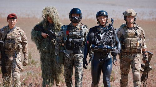 길리슈트 착용한 국군 장병(왼쪽에서 두 번째)[국방부 블로그 '동고동락' 제공. 재판매 및 DB 금지]