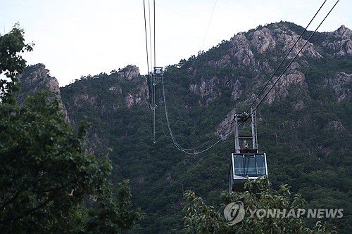 멈춰 선 설악산 권금성 케이블카[촬영 류호준]