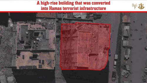 10일(현지시간) 공습 표적 된 가자시티 건물[이스라엘군 제공. 재판매 및 DB 금지]