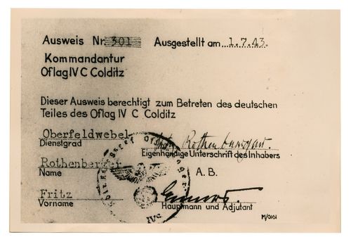 싱클레어가 로텐베르거 행세를 할 때 지니고 있던 통행증[열린책들 제공. 재판매 및 DB 금지]