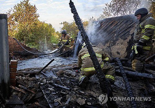 러시아가 운용한 샤헤드 드론의 공격을 받은 우크라이나 피해 현장[EPA 연합뉴스 자료사진]