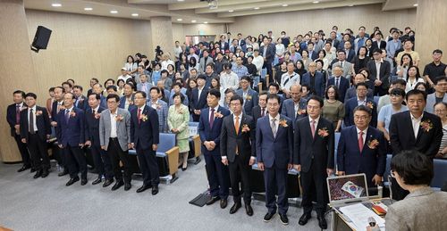 보수·중도 경남교육감 후보 단일화 연대 발대식[촬영 김동민]