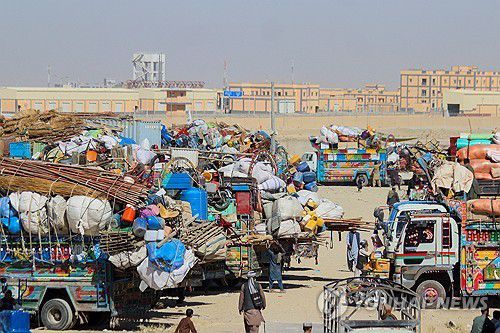폐쇄된 파키스탄-아프간 국경[로이터 연합뉴스. 재판매 및 DB 금지]