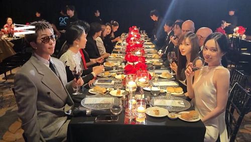 유방암 인식 행사에 참석한 연예인들W코리아 인스타그램