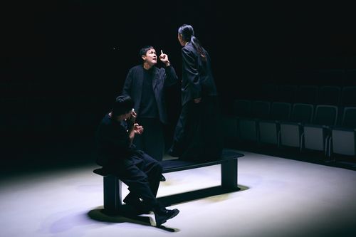 연극 '유령들' 공연사진[LG아트센터 서울 제공. 재판매 및 DB 금지]