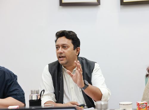 인터뷰하는 시다르트 나라야난 인베스트인디아 부사장[크래프톤 제공. 재판매 및 DB 금지]