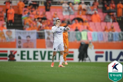 멀티골 넣은 안양 유키치[한국프로축구연맹 제공. 재판매 및 DB 금지]