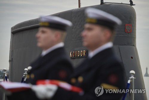 2017년 폴란드 잠수함 ORP 콘도르 퇴역식[EPA 연합뉴스 자료사진. 재판매 및 DB 금지]