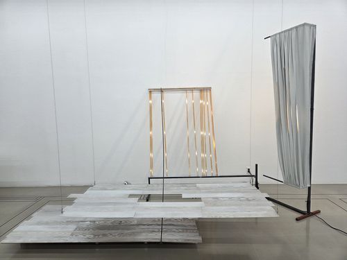 서희 작 '방랑하는 방'(서울=연합뉴스) 박의래 기자 = 19일 서울 종로구 아르코미술관에서 열린 아르코 예술창작실 작가전 '인 시투'(In Situ)에 설치된 서희 작가의 작품 '방랑하는 방'. laecorp@yna.co.kr