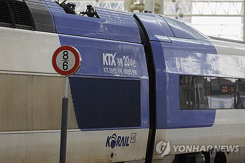 KTX 산천[연합뉴스 자료사진. 사진은 기사 내용과 상관없음]