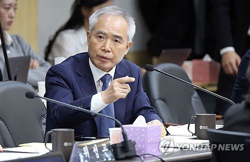 더불어민주당 양부남 광주시당위원장[연합뉴스 자료사진]