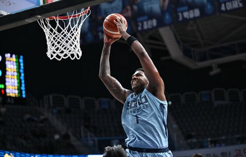 덩크 하는 네이던 나이트[KBL 제공. 재판매 및 DB 금지]