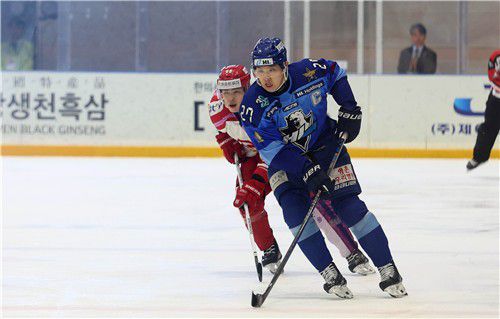 김상욱에 이어 이번 시즌 리그 포인트 2위를 달리는 안진휘[HL 안양 제공. 재판매 및 DB 금지]