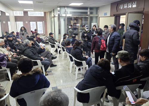 농어촌기본소득 접수 대기실[촬영 박병기]