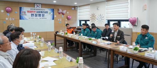 노인 요양시설 화재안전 현장점검 나선 김진태 도지사[강원도 제공.재판매 및 DB 금지]