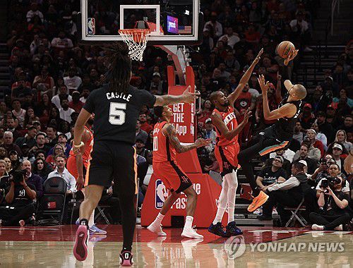 휴스턴과 샌안토니오의 경기 모습[Thomas Shea-Imagn Images/로이터=연합뉴스]