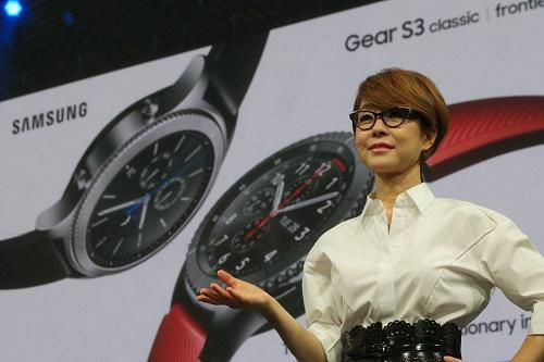 이영희 삼성전자 사장은 삼성전자의 대표 제품인 갤럭시 시리즈 마케팅 성과를 인정받아 사장으로 승진했다. 한국일보 자료사진