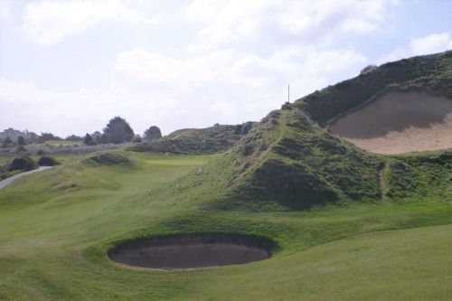 파4 6번 홀의 히말라야 벙커.