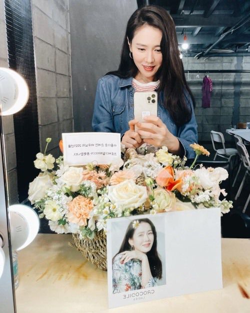 사진=손예진 인스타그램