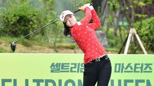 드라이버 평균 비거리 1위의 이승연. [사진=KLPGA]