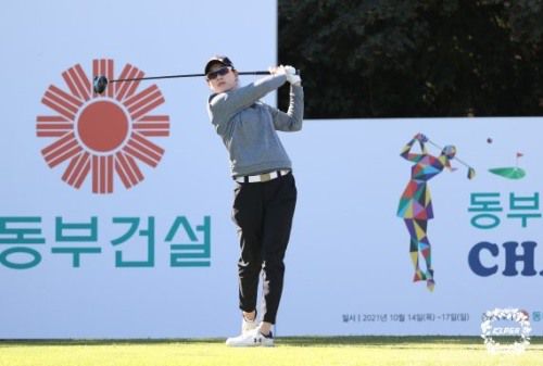 초대 챔피언에 등극한 이정민. [사진=KLPGA]