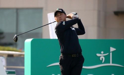 이태훈이 하나은행 인비테이셔널에서 정상을 차지했다. [사진=KPGA]