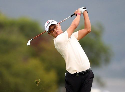 7언더파를 몰아쳐 공동 선두에 오른 엄재웅. [사진=KPGA]