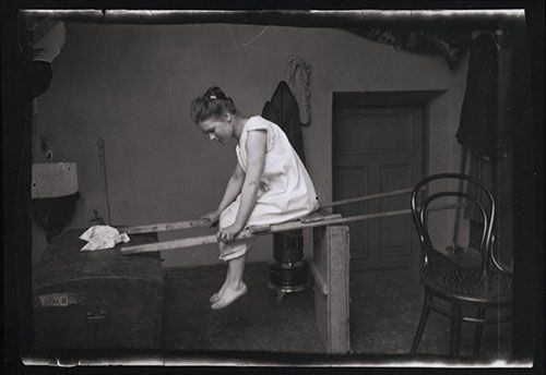 휴고 심베리, 상처 입은 천사를 위한 연구, 1902