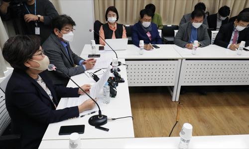 이혜훈 전 국민의힘 의원이 19일 오후 서울 마포구 마포현대빌딩에서 열린 '더 좋은 세상으로(마포포럼)' 정례 세미나에서 서울시장 선거 출마를 공식 선언하며 정책공약 구상을 밝히고 있다. 뉴스1